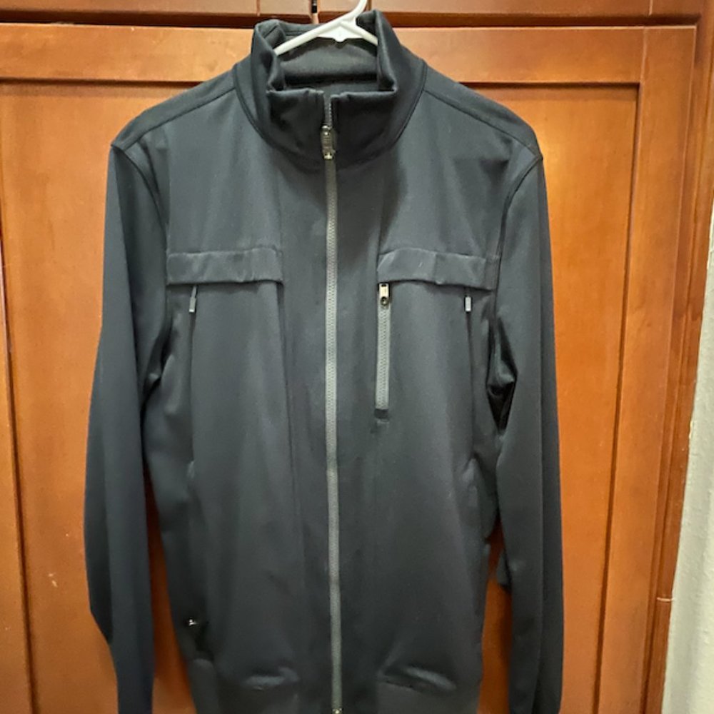 lululemon black full zip jacket